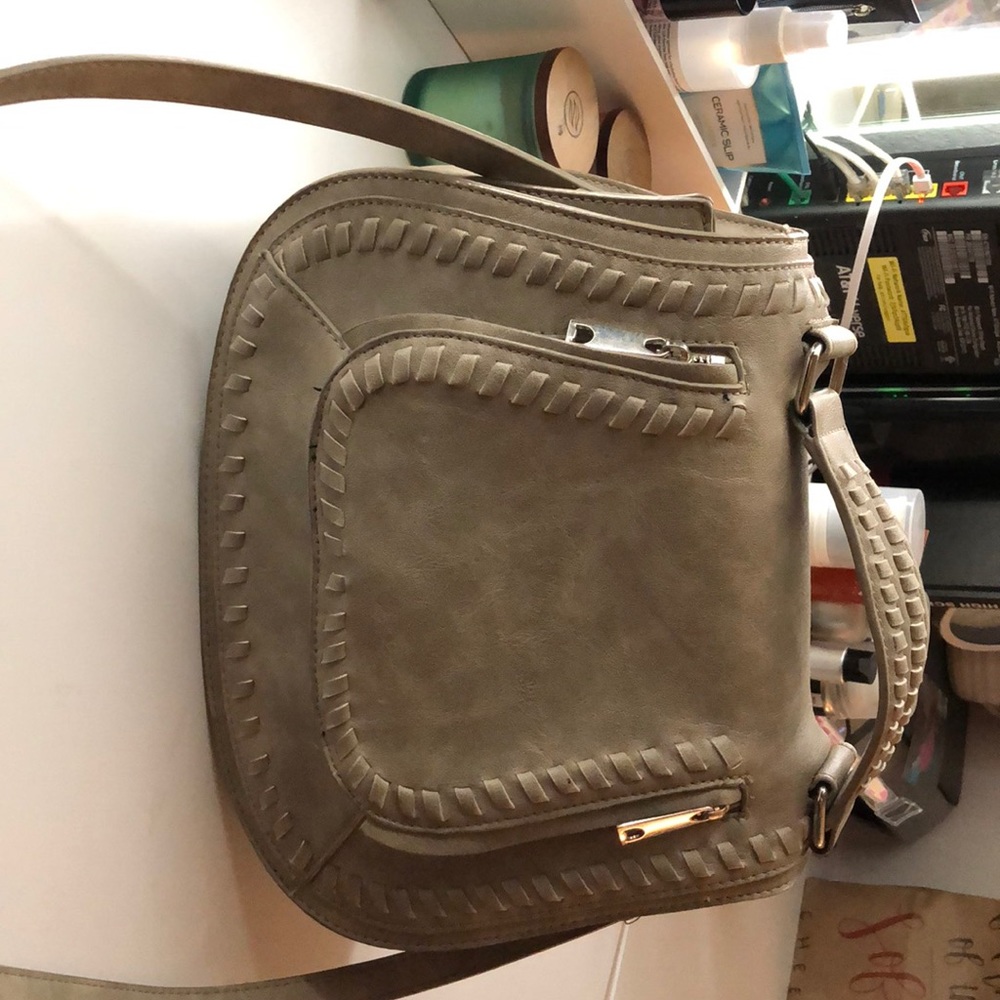Urban Expressions Purse (Vici)